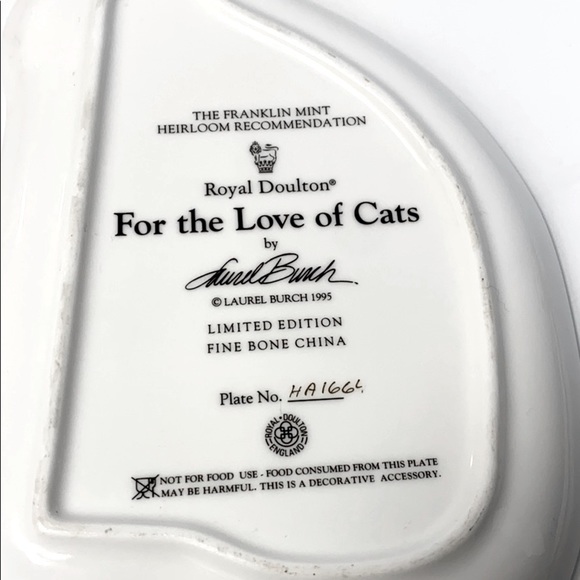Laurel Burch Royal Doulton For the Love of Cats Limited Edition Fine Bone China - Picture 3 of 3